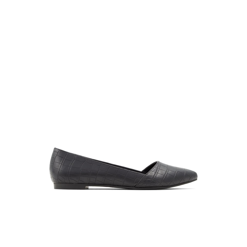 NEVER WORN !! In box !! Call it spring black flats